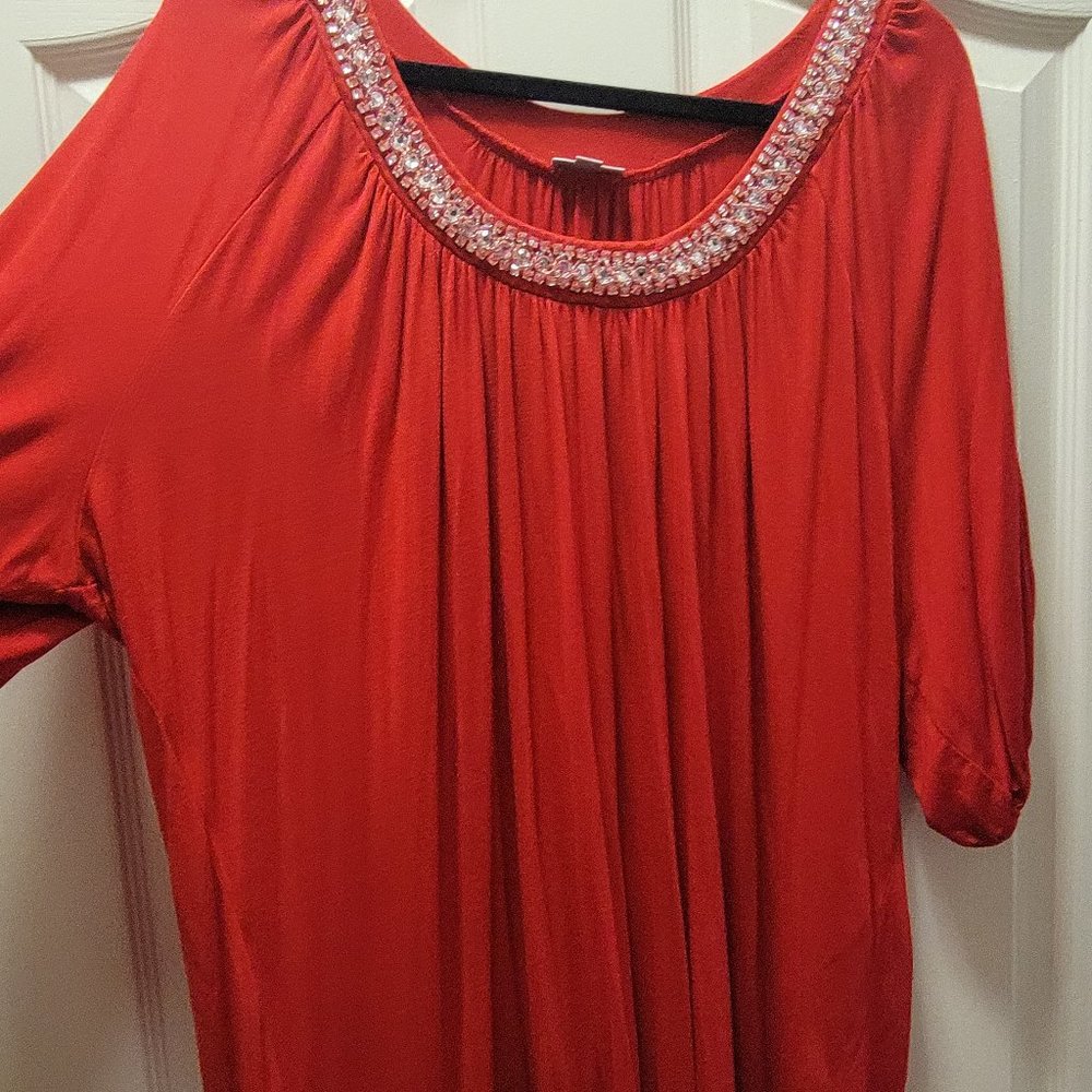 Avenue T-shirt Blouse with Beaded Neckline